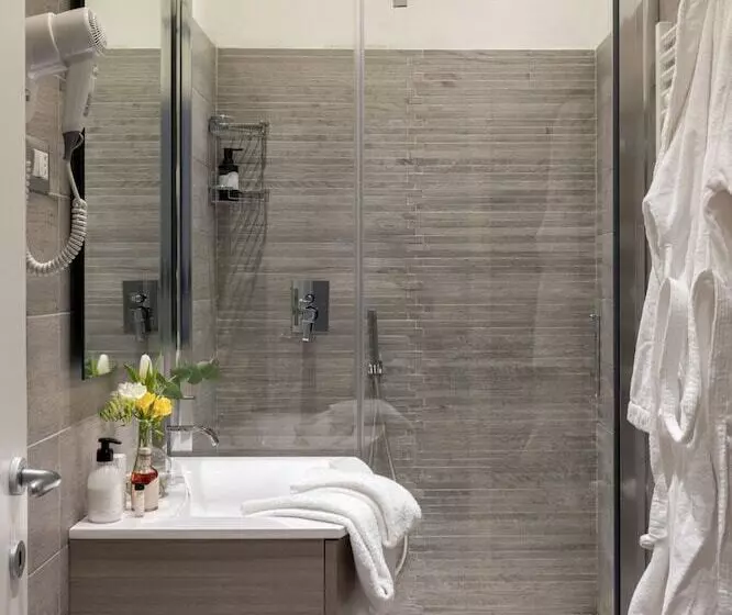 Now Apartments, Aparthotel In The Heart Of Rome