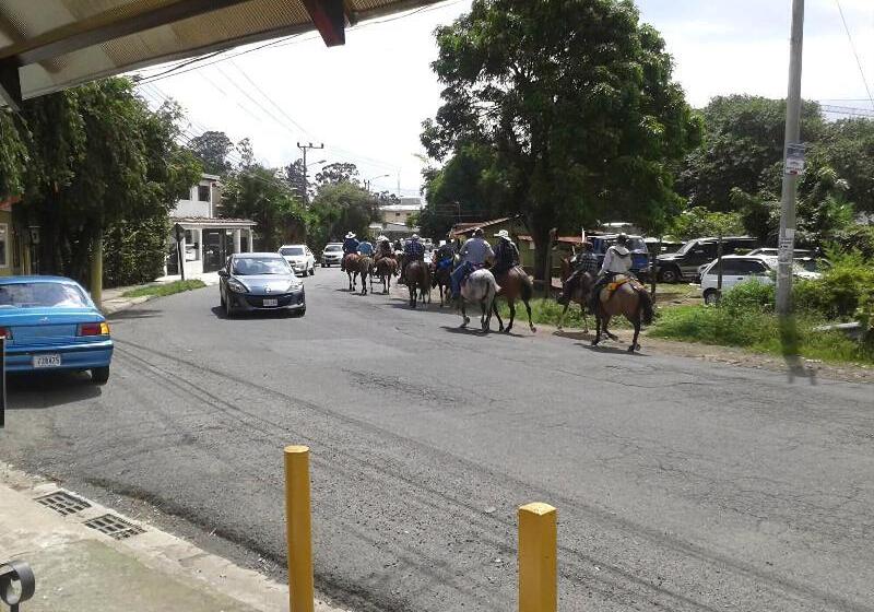 膳宿费 Casa Echavarria