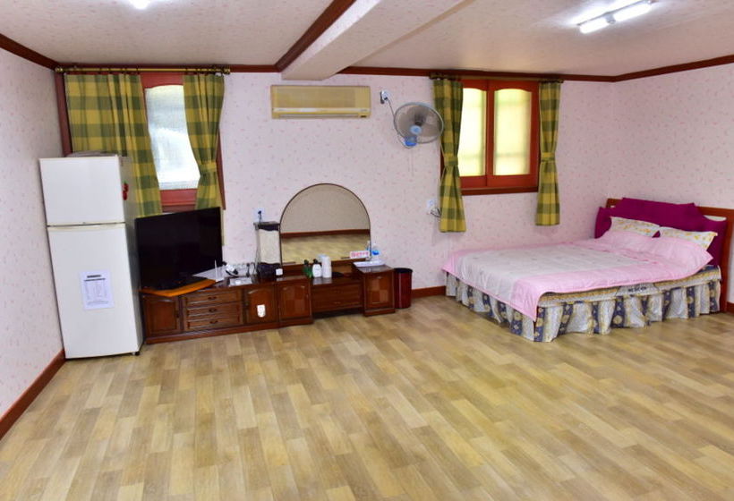 Pensione Jangwon Parktel