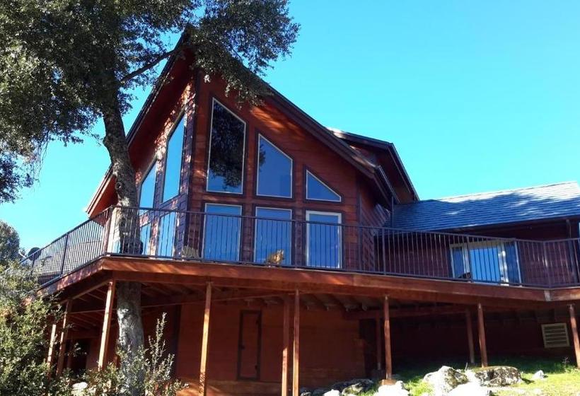 Riverfront Property With Waterfalls Near Yosemite And Bass Lake