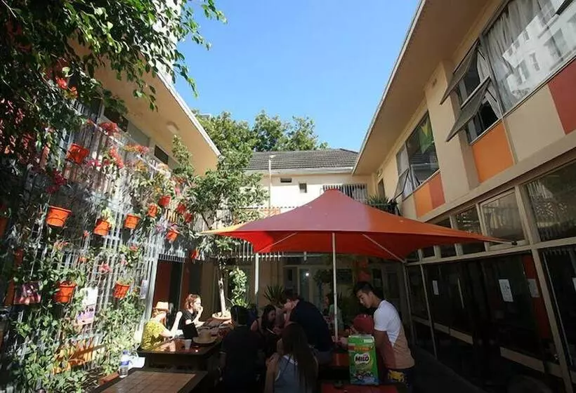 فندق صغير Original Backpackers