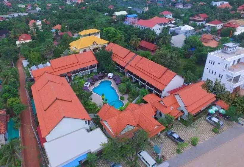 هتل Adventure Siemreap Residence