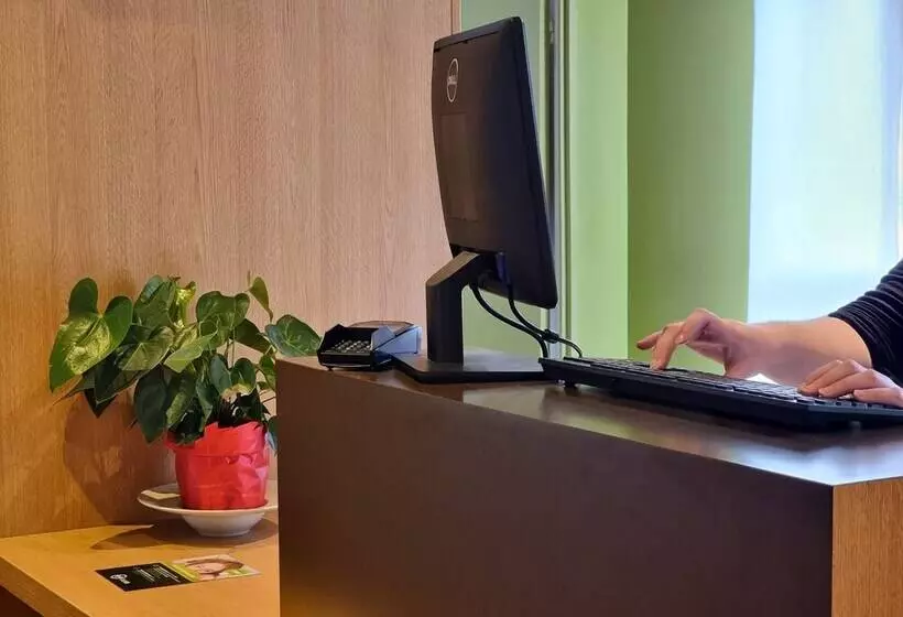 B&b Hotel Le Puy En Velay