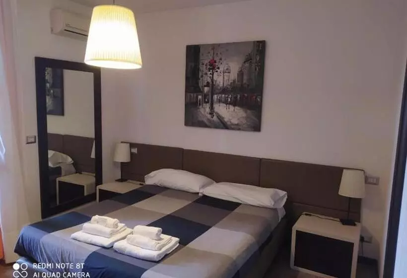 هتل Cameracaffe Sul Lago