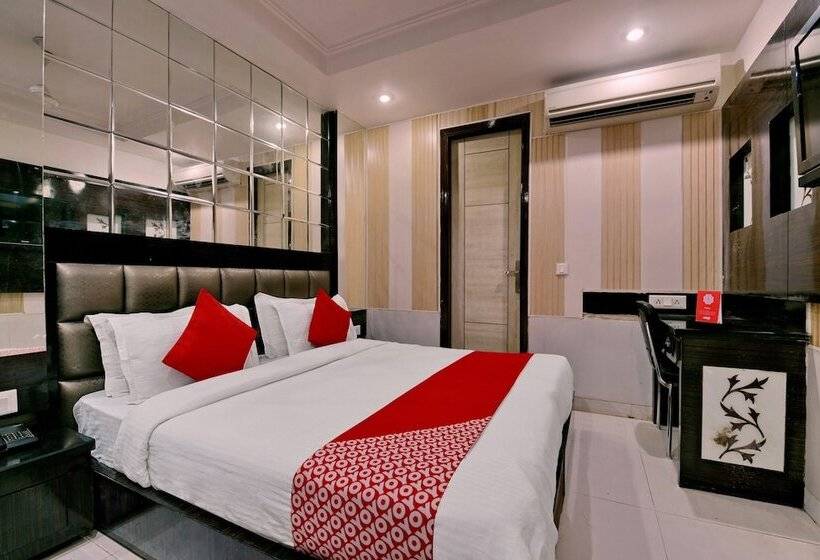 酒店 Fabexpress Lotus Palace