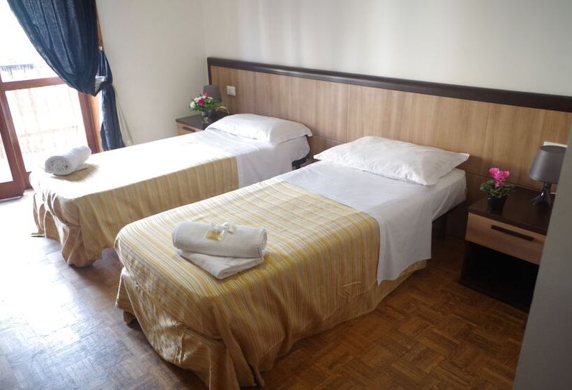 酒店 Euro Inn B&b