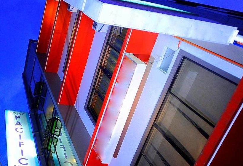 Отель First Pacific Inn Davao