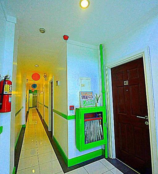 Отель First Pacific Inn Davao