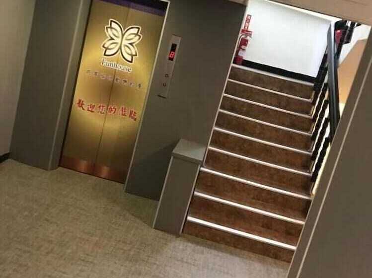 هتل Funhouse Hsinchu