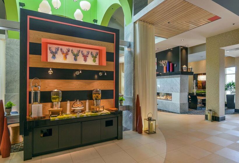 فندق Hilton Garden Inn Raleigh /crabtree Valley