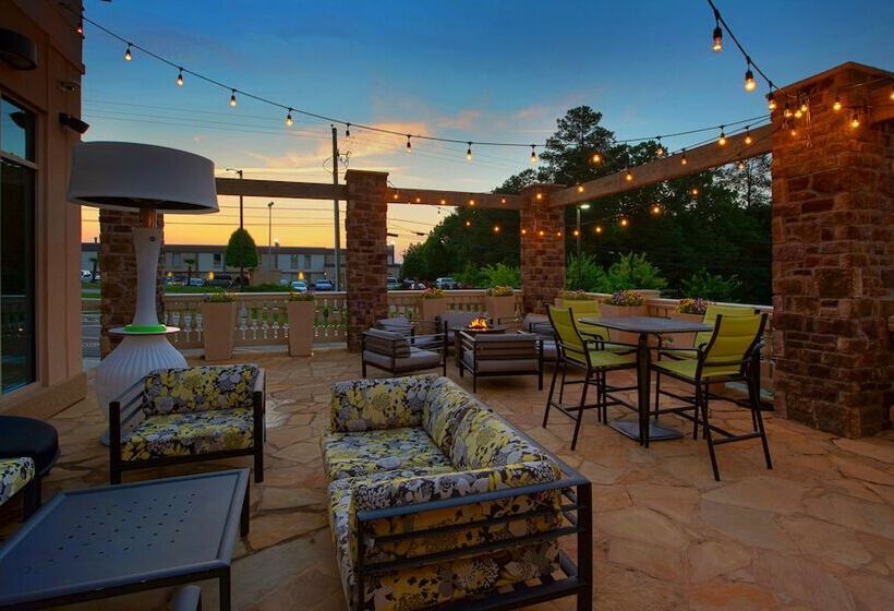 فندق Hilton Garden Inn Raleigh /crabtree Valley