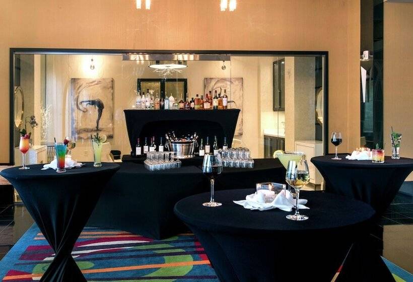 فندق Hilton Garden Inn Raleigh /crabtree Valley