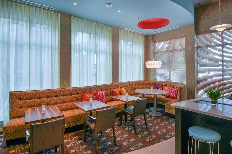 فندق Hilton Garden Inn Raleigh /crabtree Valley