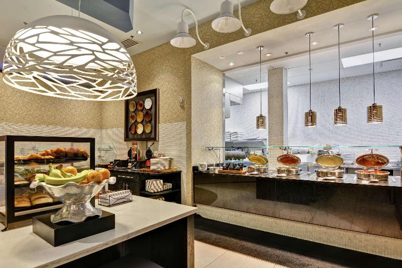 فندق Hilton Garden Inn Raleigh /crabtree Valley