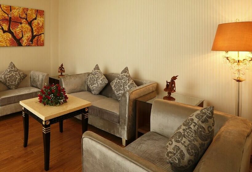 هتل Horizon Lake View Resort