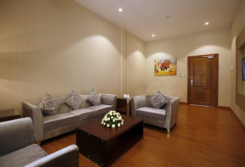 هتل Horizon Lake View Resort