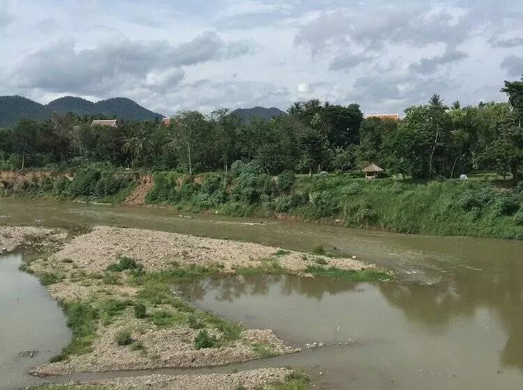 酒店 Merry Riverside