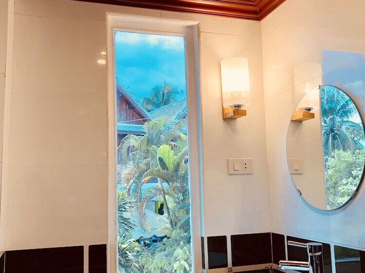 ホテル Merry Riverside