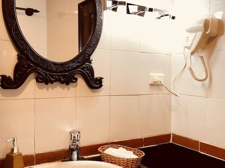 ホテル Merry Riverside