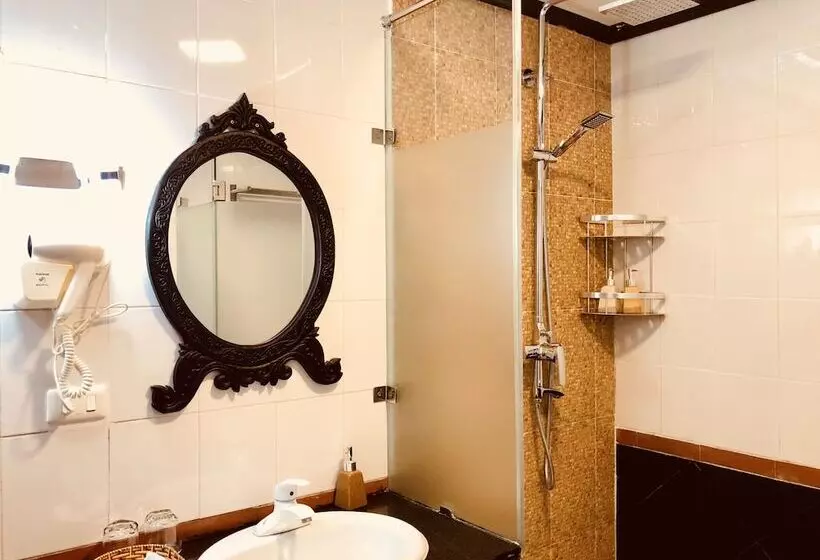 酒店 Merry Riverside