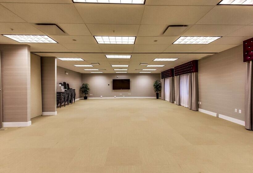 Radisson Hotel Edmonton Airport