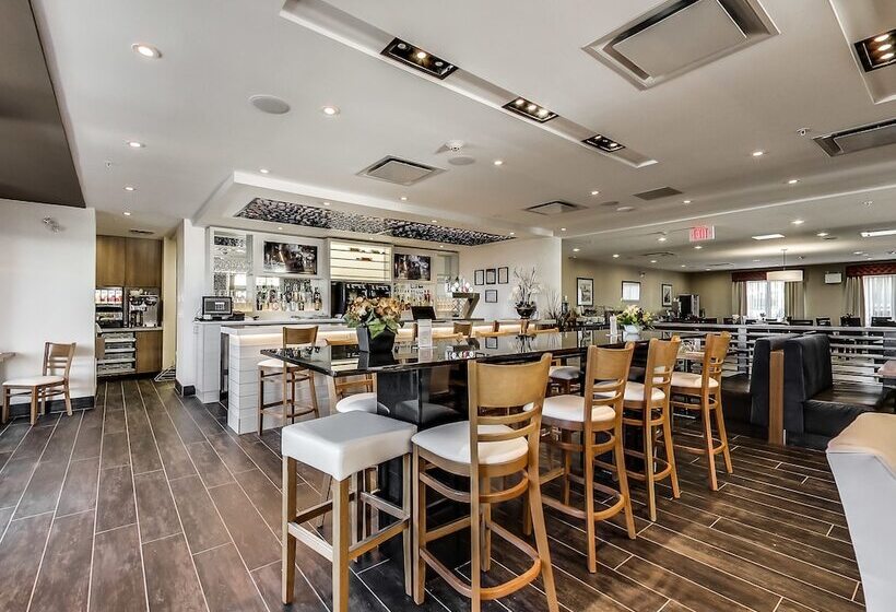 Radisson Hotel Edmonton Airport