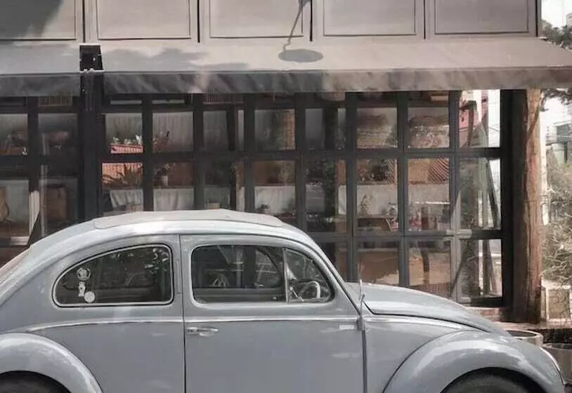 酒店 Srinual Lodge