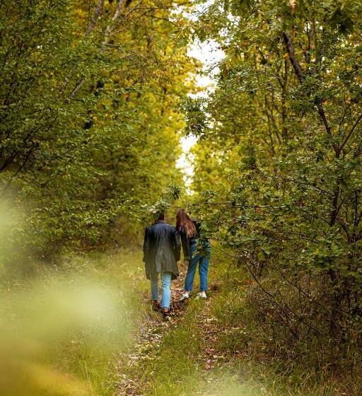 Отель Tenuta Borgo Santa Cecilia