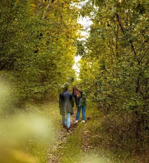 هتل Tenuta Borgo Santa Cecilia