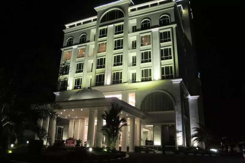 The Sahira Hotel Syariah