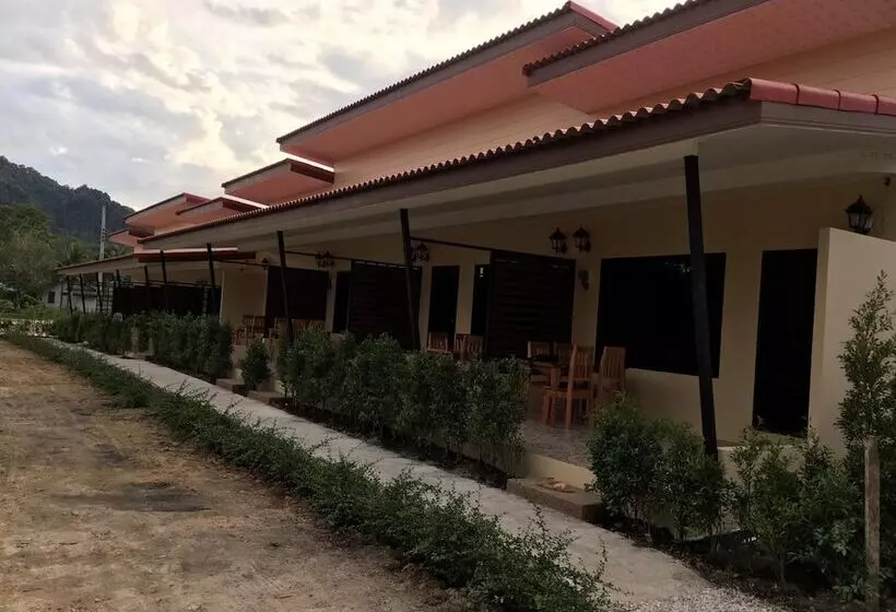 هتل Wanna Dream Villas Aonang
