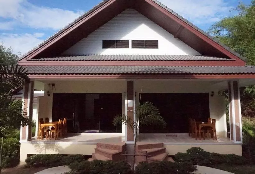 هتل Wanna Dream Villas Aonang