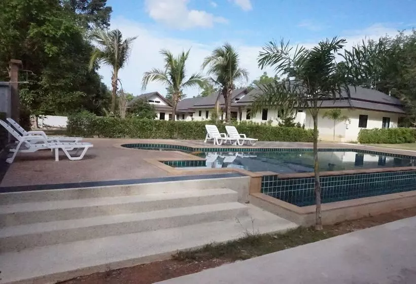 هتل Wanna Dream Villas Aonang