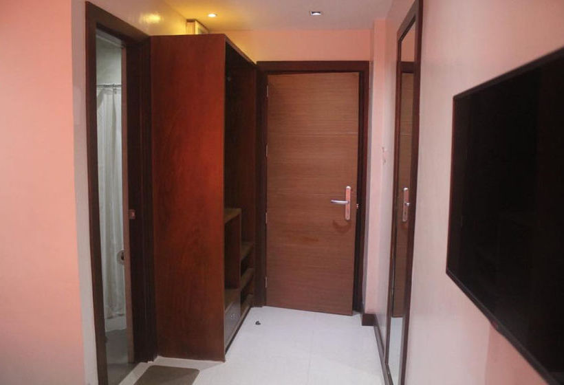 ホテル West Makati