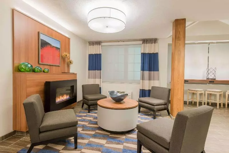 Microtel Inn & Suites By Wyndham Altoona