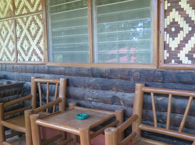 Pensiune Casa Nova Garden