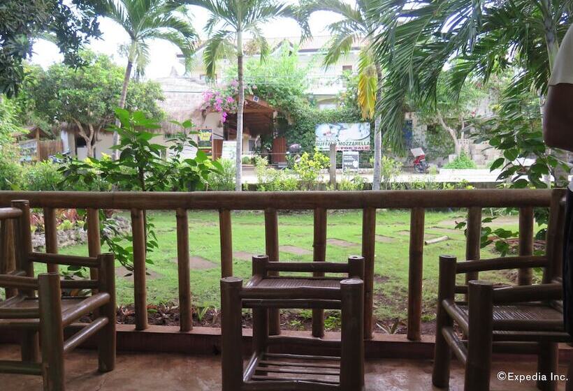 Pensiune Casa Nova Garden