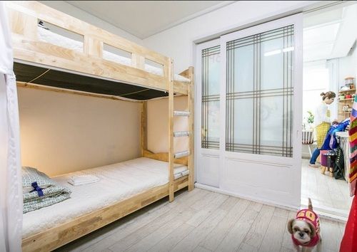 Pensió Jeju B.p. Guesthouse