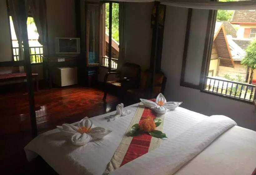 ペンション Villa Khoum Xieng Thong Boutique