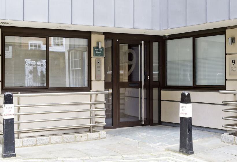 Red Lion Court By City2stay