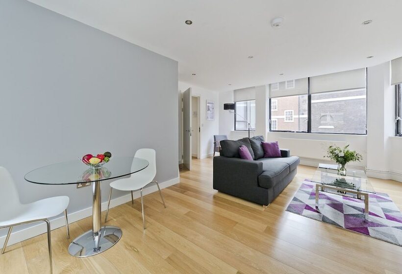 Red Lion Court By City2stay