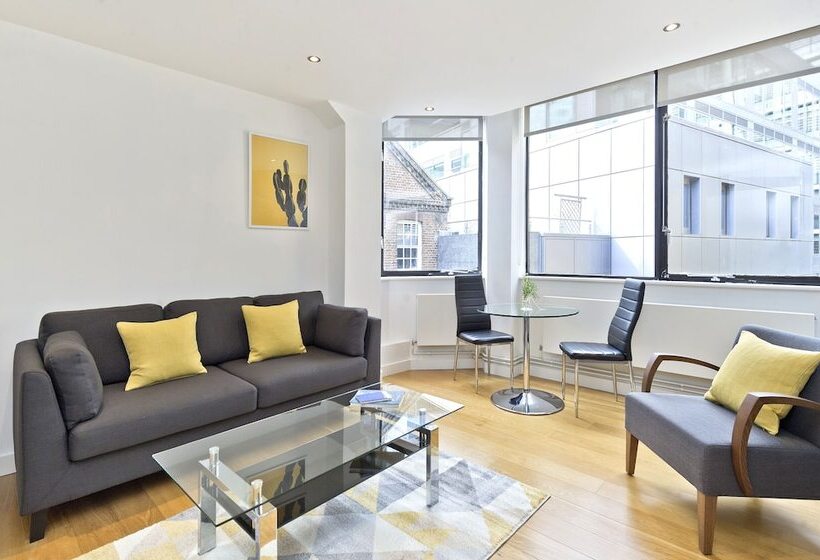 Red Lion Court By City2stay