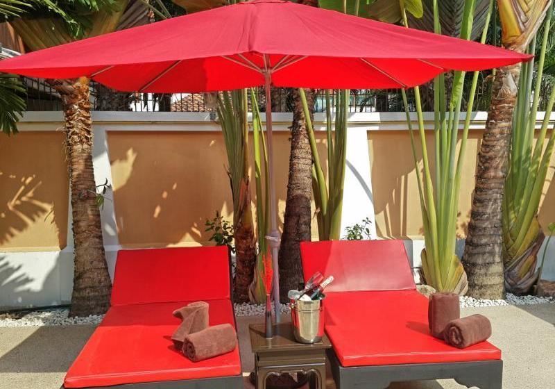 Tropicana Pool Villa