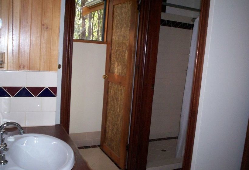 Отель Denmark Forest Retreat