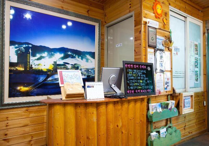 ホテル White Cabin