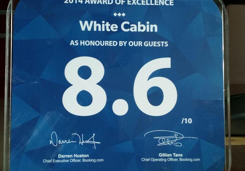 ホテル White Cabin