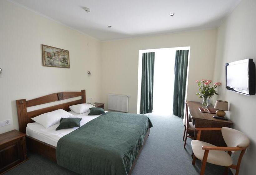 فندق Kopa   Lviv