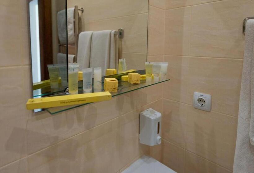 فندق Kopa   Lviv