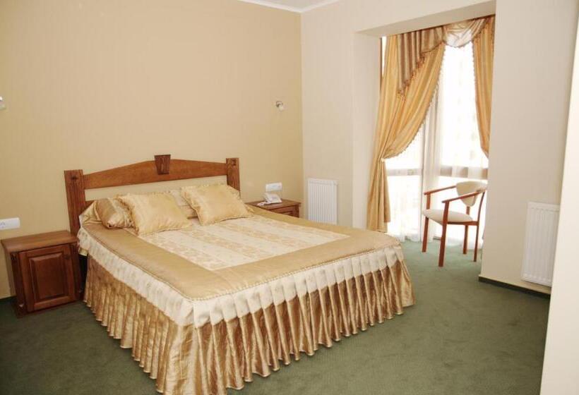 فندق Kopa   Lviv