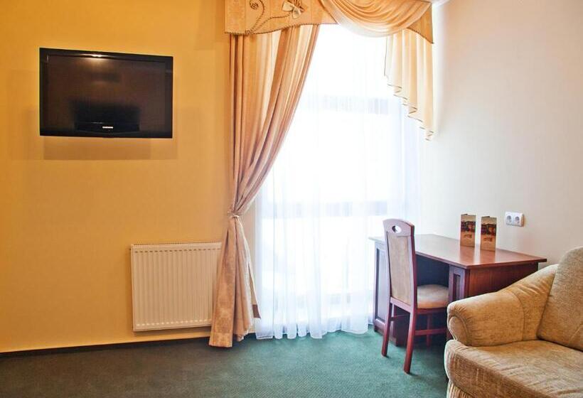 فندق Kopa   Lviv